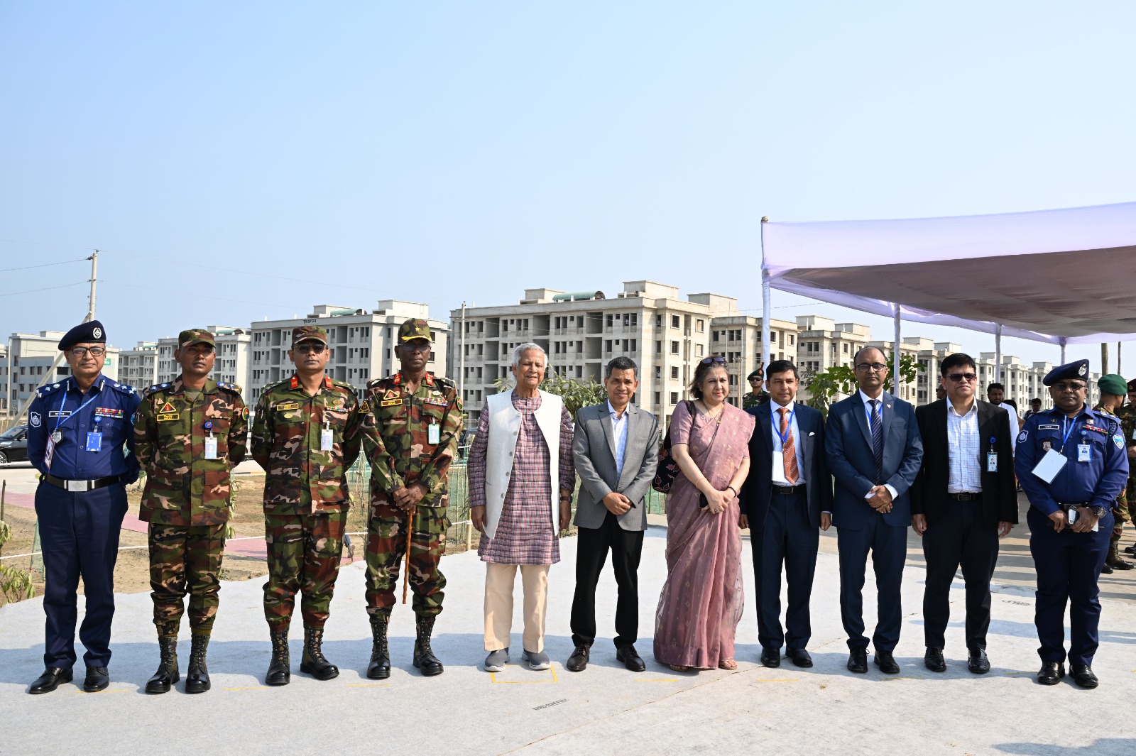 খুরুশকুল পুর্নবাসন প্রকল্প পরিদর্শন প্রধান উপদেষ্টার